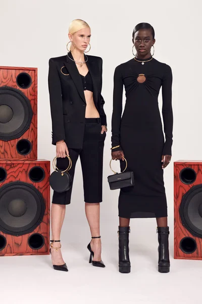 Look 13